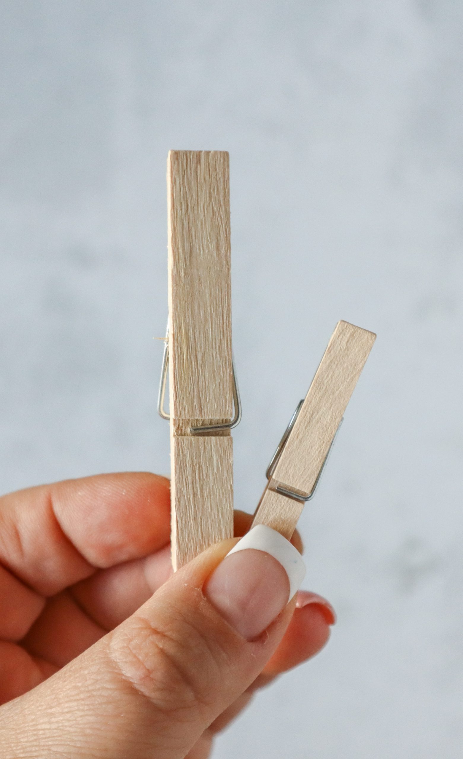 DIY Weihnachtssterne aus Holz-Wäscheklammern | Kati Make It!