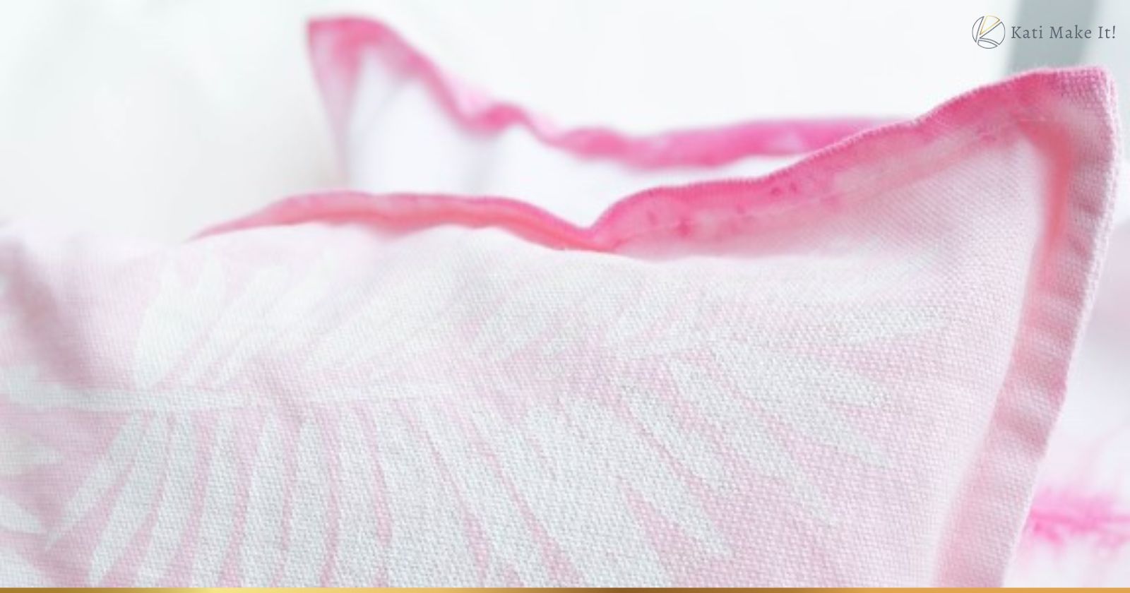 Textilien färben mit der Shibori Technik - diese Fehler kannst du vermeiden. Gestalte dir originelle Wohntextilien, Textilien und Kleidung einfach selber.