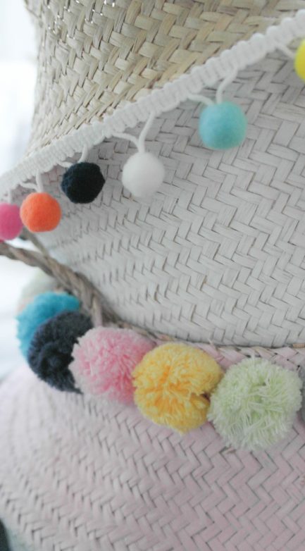 DIY Korb mit Pompons DIY Korb mit Pompons