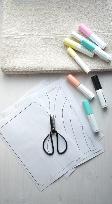 Papier-Vorlage (Muster) auf den Teppich Sortsö übertragen