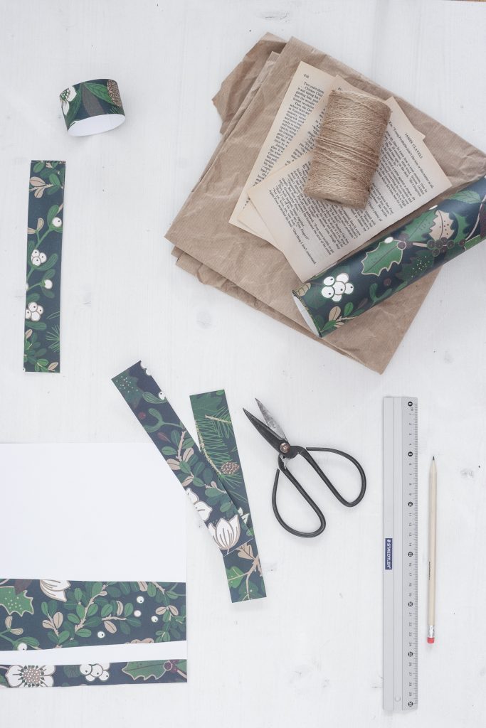 DIY Serviettenring aus Geschenkpapier