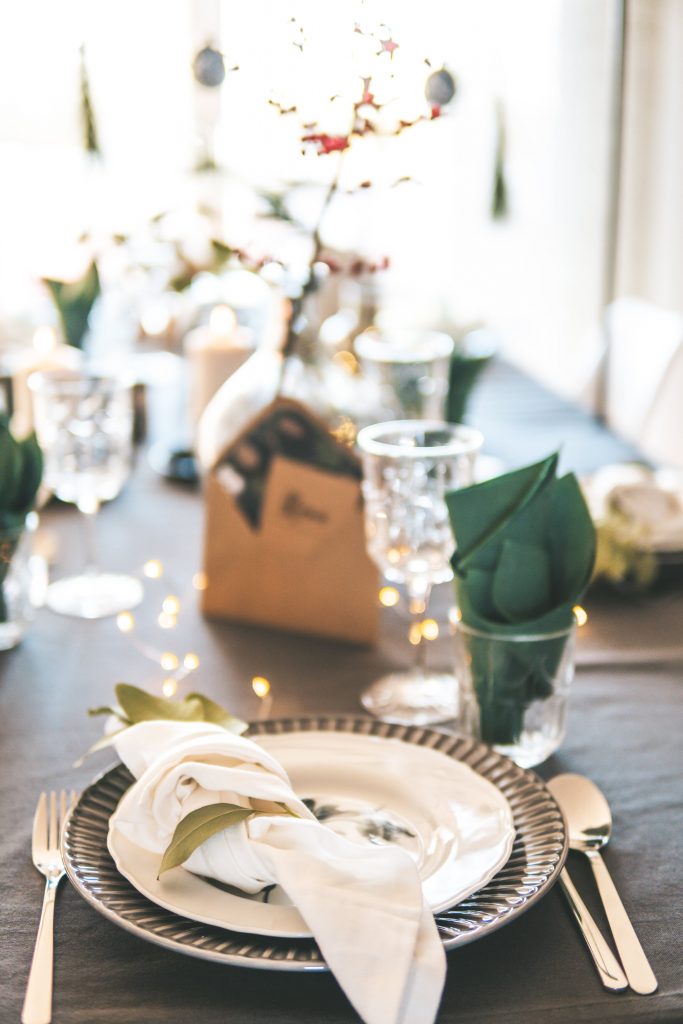 stilvolle Dekoration und DIY-Ideen für deine Festtafel
