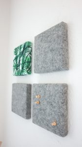 Pinnwand selber machen aus Filz & Stoff - Einfache Bastelidee für's Arbeitszimmer | Kati Make It!