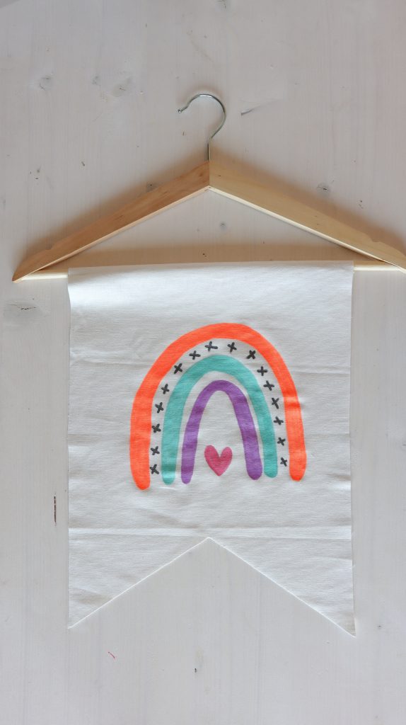 DIY Wimpel ganz ohne Nähen basteln