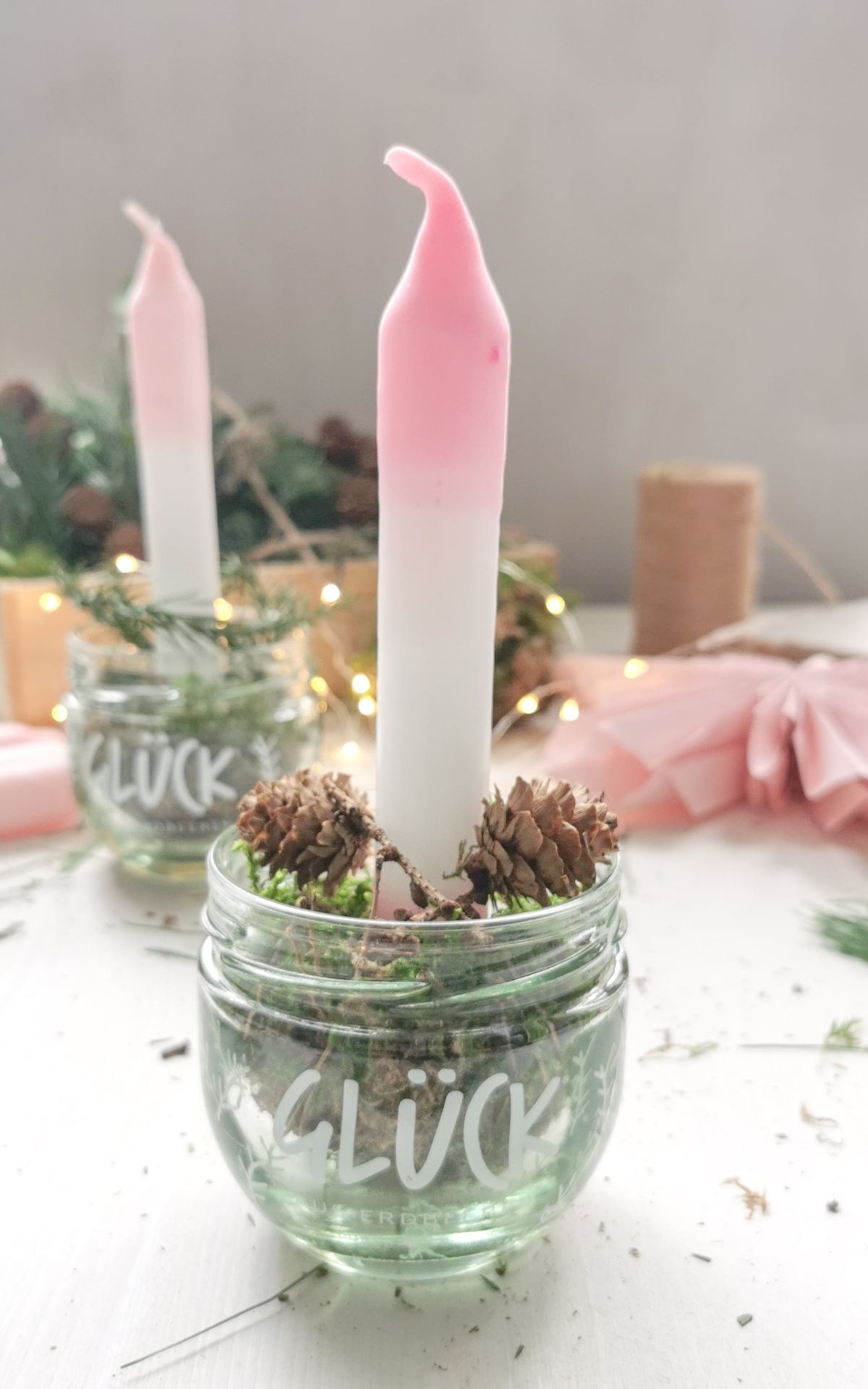 Kerzen bemalen für Taufe, Weihnachten, Ostern und mehr ► Die ultimative Anleitung ► 10 Wege, Kerzen zu bemalen/färben, Tipps zu Material & Technik, 5 DIY Ideen | Deine ultimative Anleitung zum Kerzen bemalen und färben! 