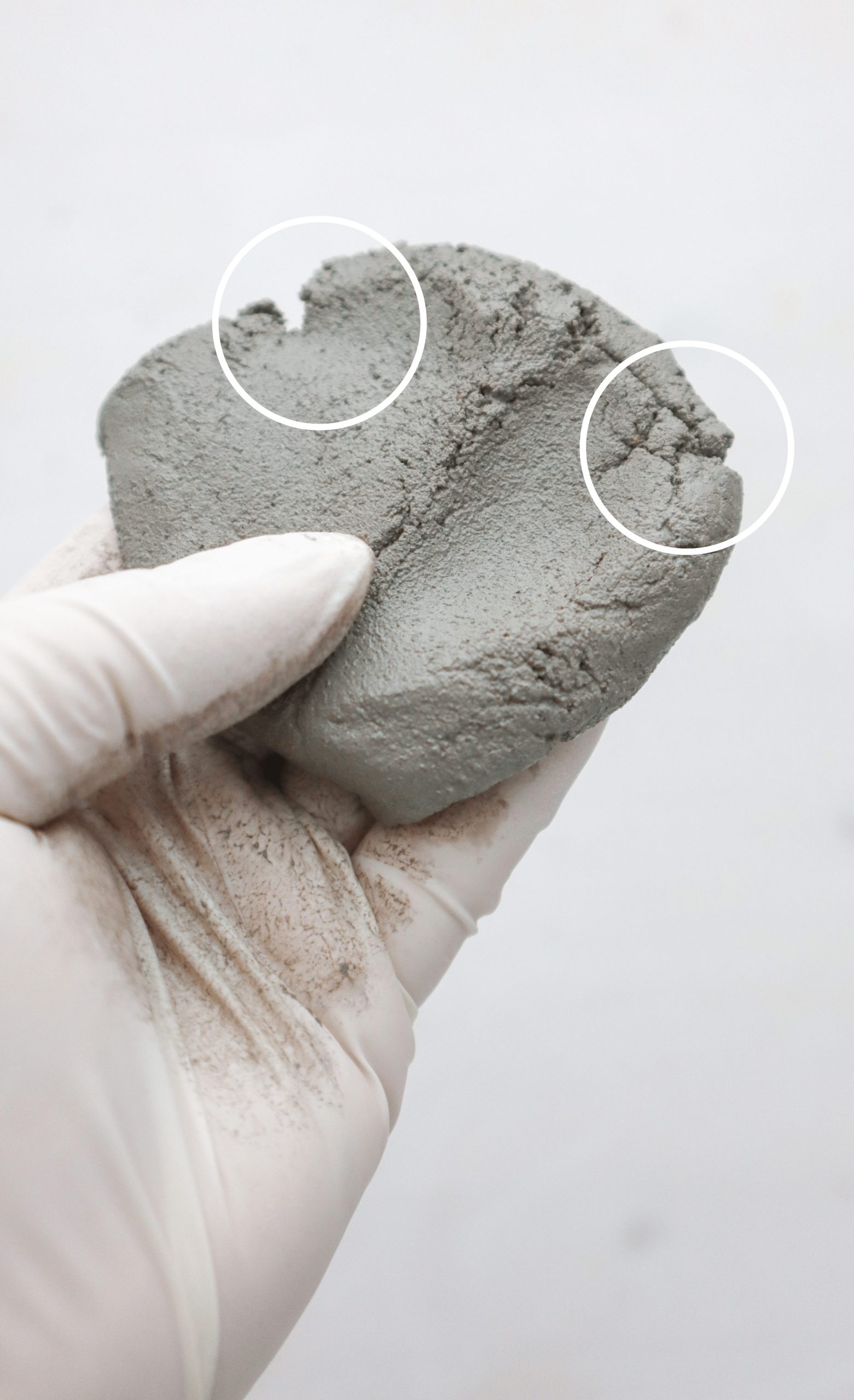 Stilvolle Windlichter aus Beton selbst basteln: Einfache DIY Anleitung für puristische Deko aus Knetbeton bekannt aus SWR Kaffee oder Tee