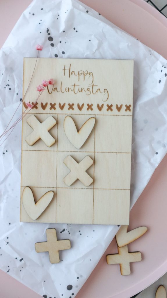 Tic Tac Toe Spiel aus Holz