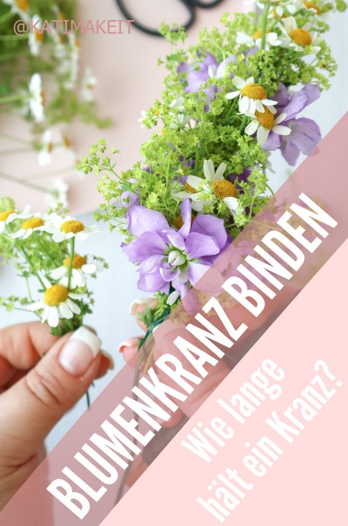 Blumenkränze fürs Haar aus frischen Blumen ganz einfach selbermachen. Einfache Anleitung DIY Blumenkranz für JGA, Hochzeit, Festival und Midsommar -Kati Make It! 