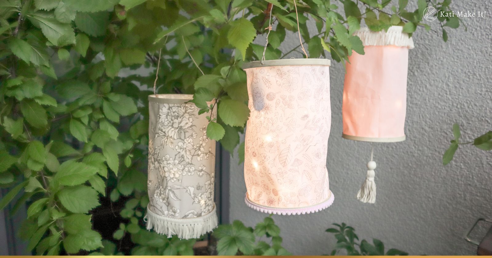 Sommer-Deko schöne Idee für draußen: Stofflampions (Laternen) für den Garten basteln. Ganz einfach Selbermachen ohne Nähen. Anleitung hier 👇🏻