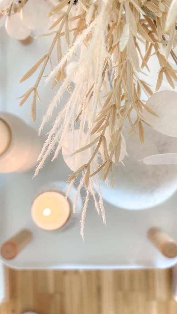 Upcycling Ideen für DIY-Kerzenhalter und selbstgemachte Deko-Elemente im Boho-Stil mit Graniteffekt- und Lackspray. Einfach und mit großem Effekt.