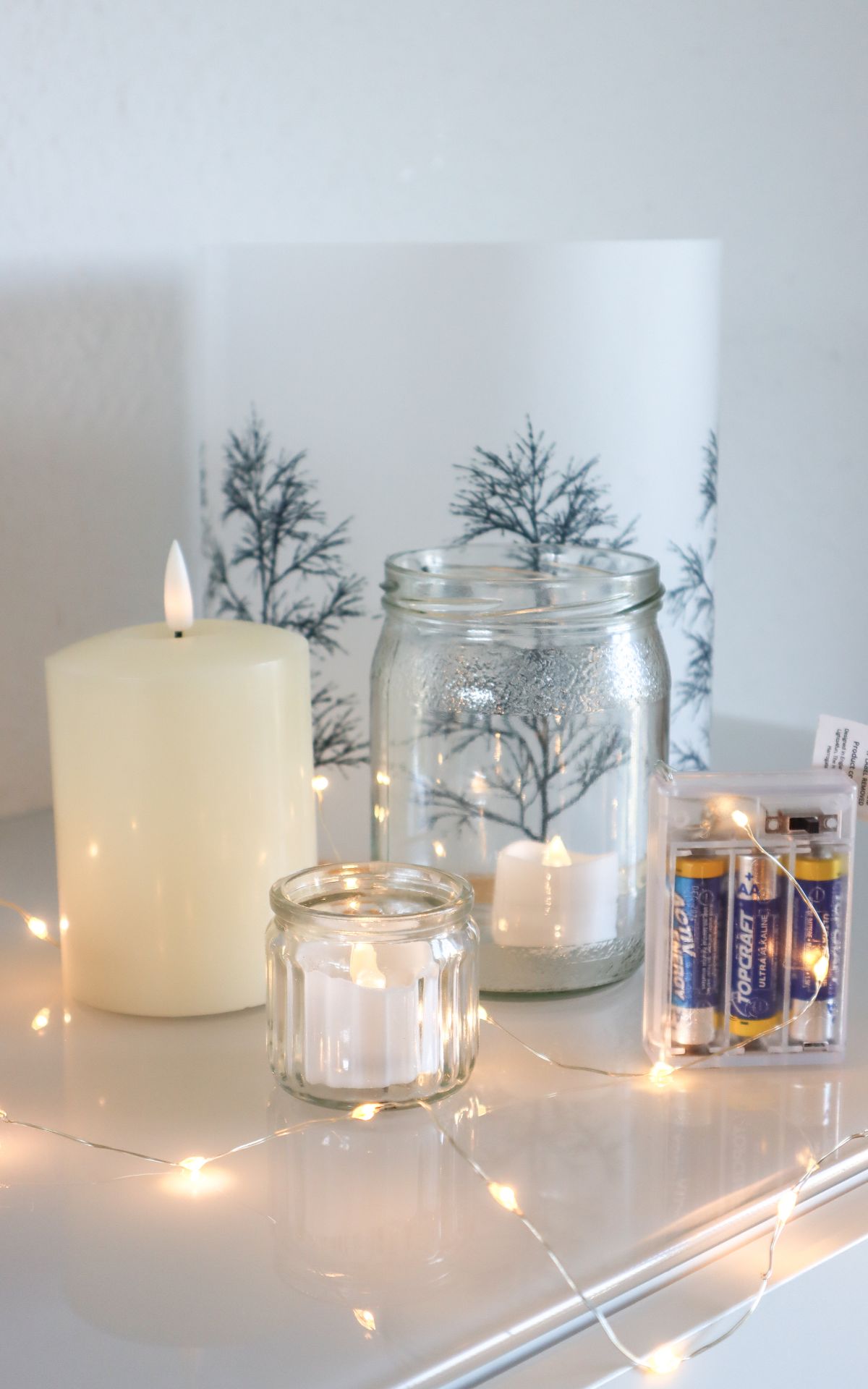 Windlichter für Ostern basteln: Anleitung + Vorlagen (DIY bekannt aus SWR Kaffee oder Tee) | Hoppelhas & Co.: So einfach bastelst du zauberhafte Windlichter für Ostern für deine Osterdeko oder fürs Kinderzimmer. Schritt-für-Schritt-Anleitung + Vorlagen