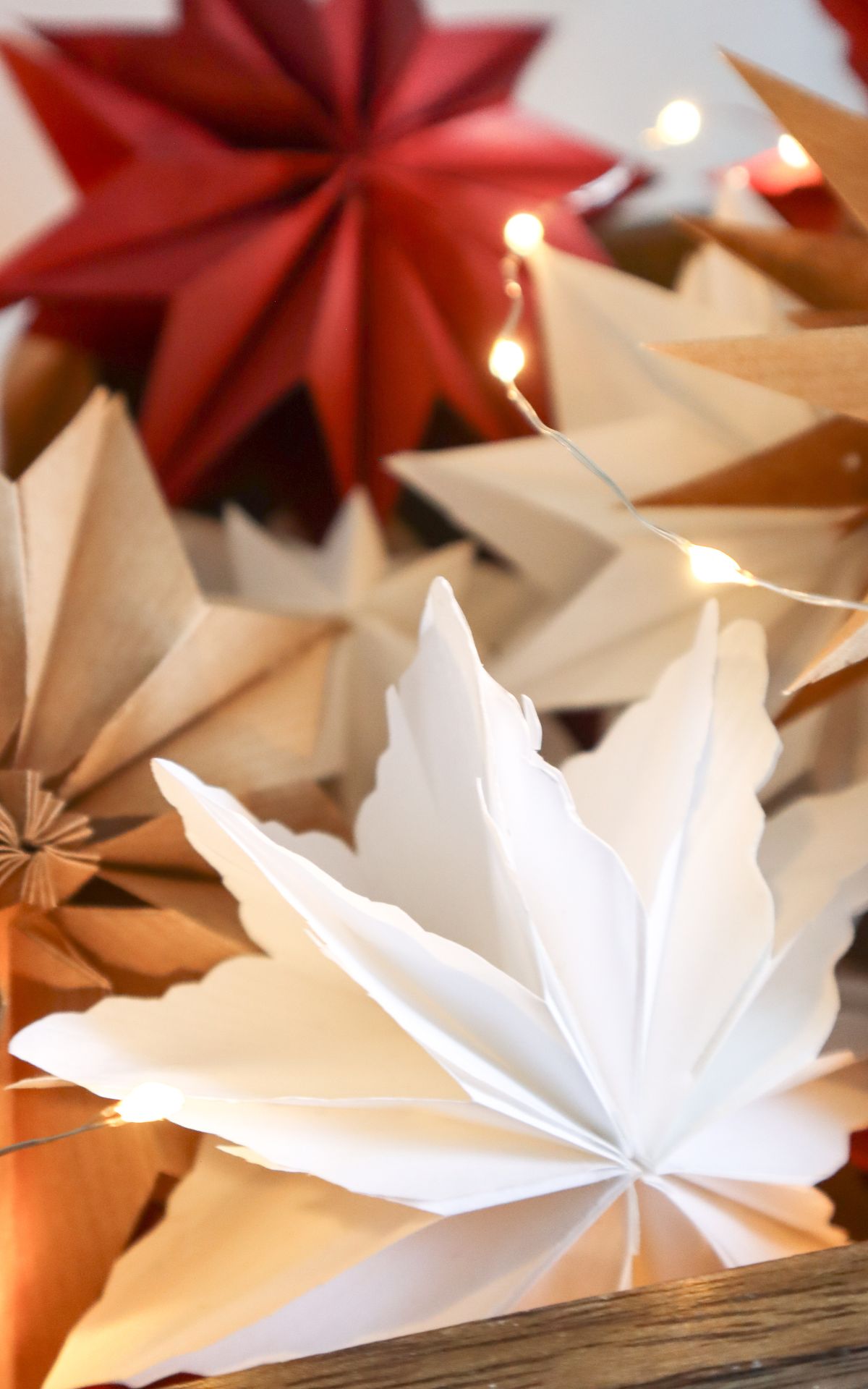Erlebe festliche Kreativität im Breuningerland Ludwigsburg: Kostenlose DIY-Workshops mit Kati Make It 02. - 23.12.2023! Komm vorbei und lass dich inspirieren.