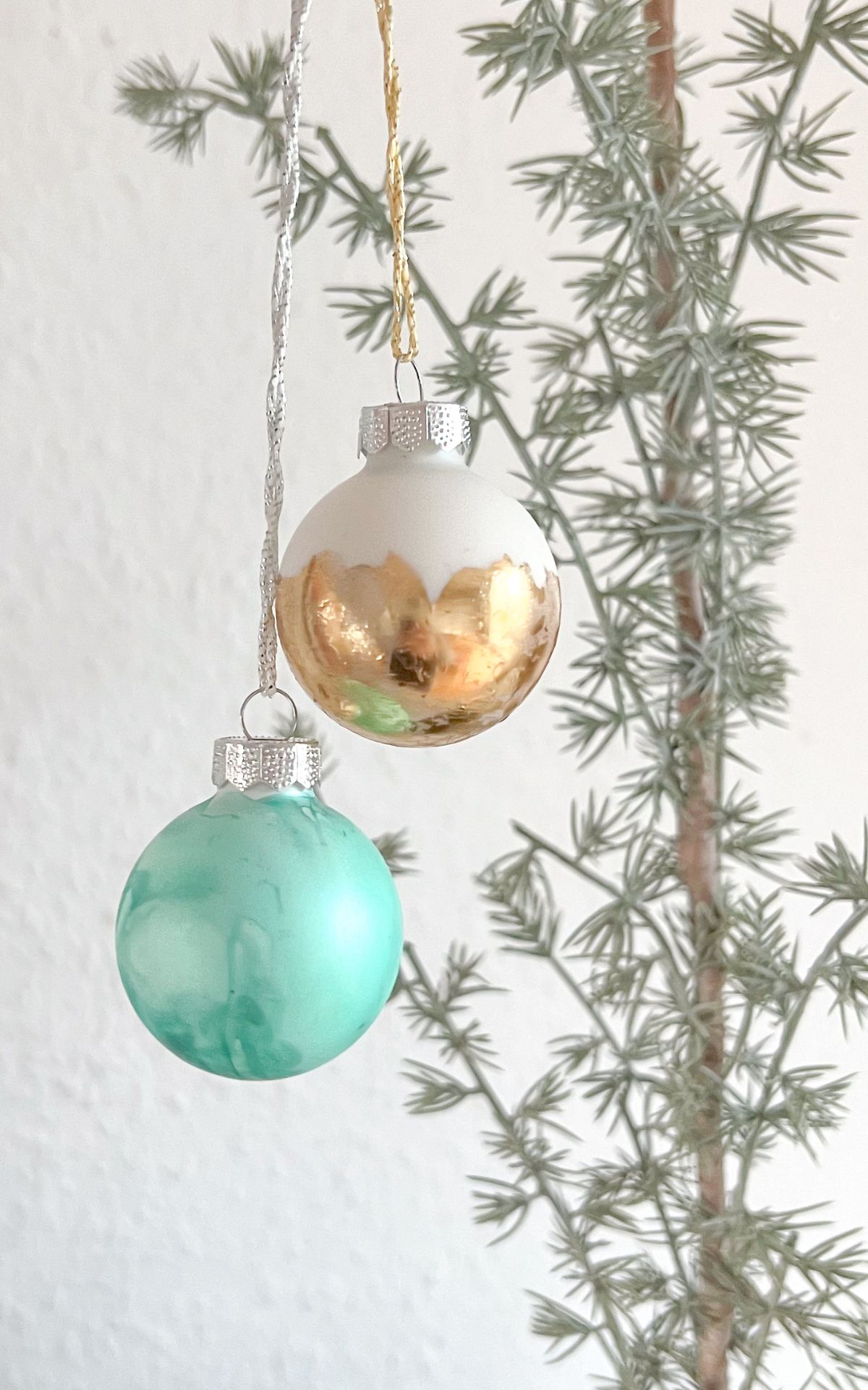 Erlebe festliche Kreativität im Breuningerland Sindelfingen: Kostenlose DIY-Workshops mit Kati Make It 06., 13. & 20.12.2023! Komm vorbei und lass dich inspirieren.