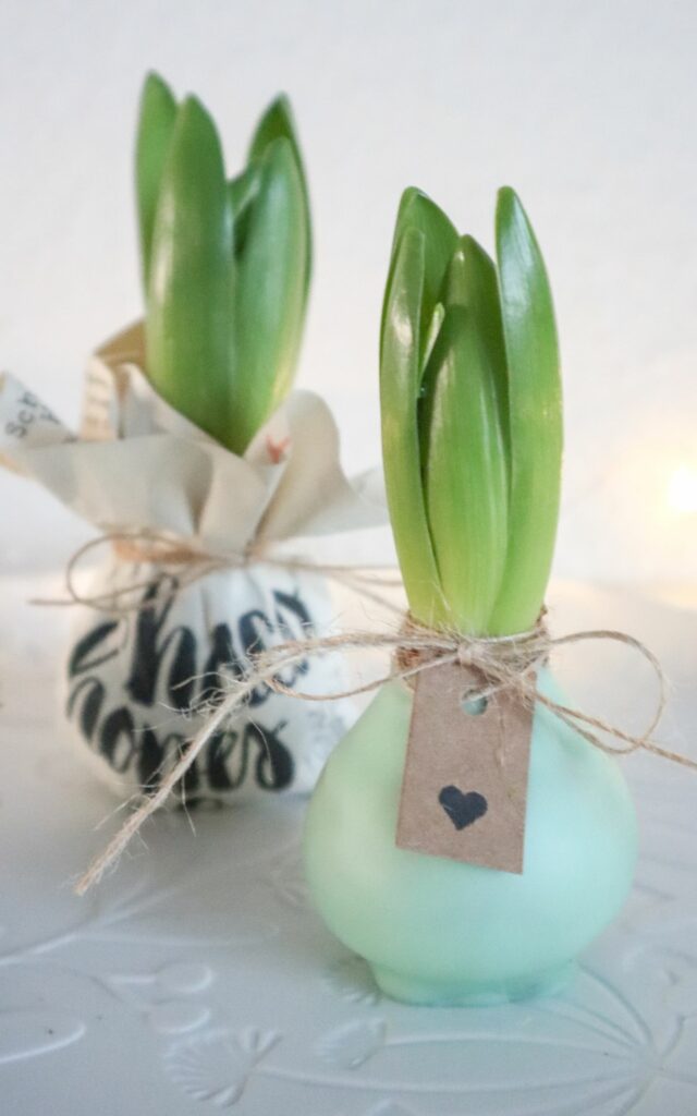 Blumen aus Krepppapier basteln: Diese Magnolien verwelken nie! | Kati Make It!
