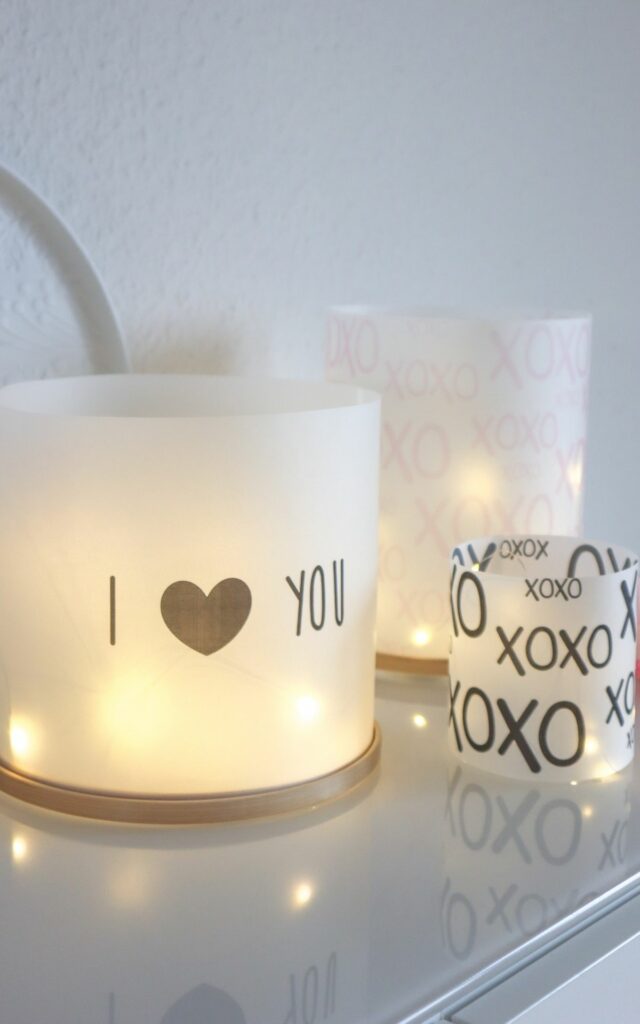 Auf der Suche nach einem Geschenk zum Valentinstag? Hier sind 6 Ideen, wie du noch Last Minute Valentinstagsgeschenke für Sie & Ihn selber machen kannst (auch perfekt zum Jahrestag). | DIY Windlichter zu Valentinstag, Jahrestag, Hochzeit