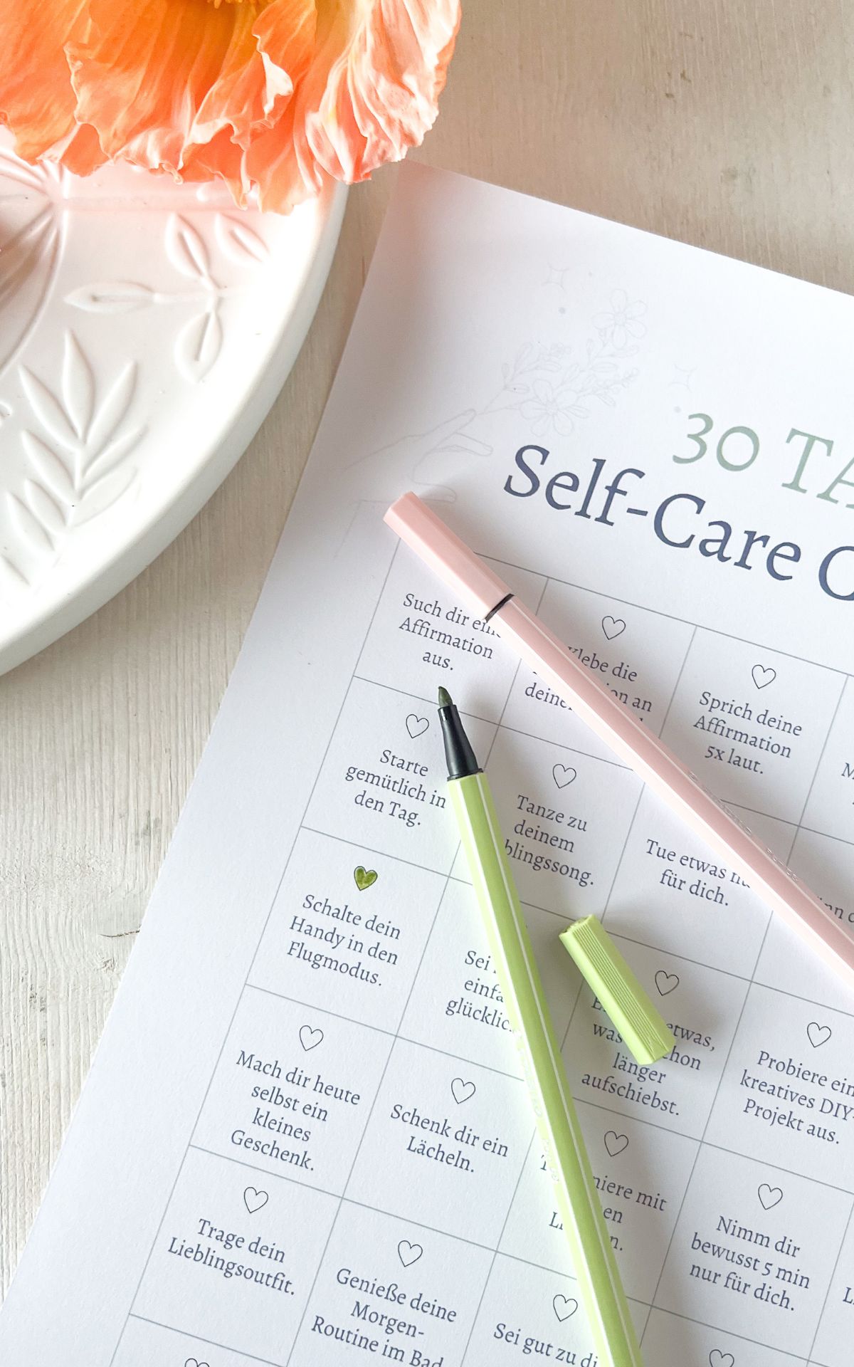 Selbstliebe zum Valentinstag: Pimp your Spiegel mit Sprüchen für mehr Selbstliebe |  Das besondere Valentinstags-DIY inkl. 30 Tage Self-Care-Challenge & Affirmationen für deinen Spiegel + mehr Plotter Ideen mit Brother ScanNCut Schneideplotter
