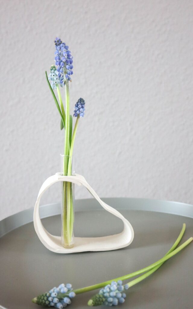 Tonvasen selber machen: Minimalistische DIY Vasen aus Ton basteln (bekannt aus SWR) | Kati Make It!