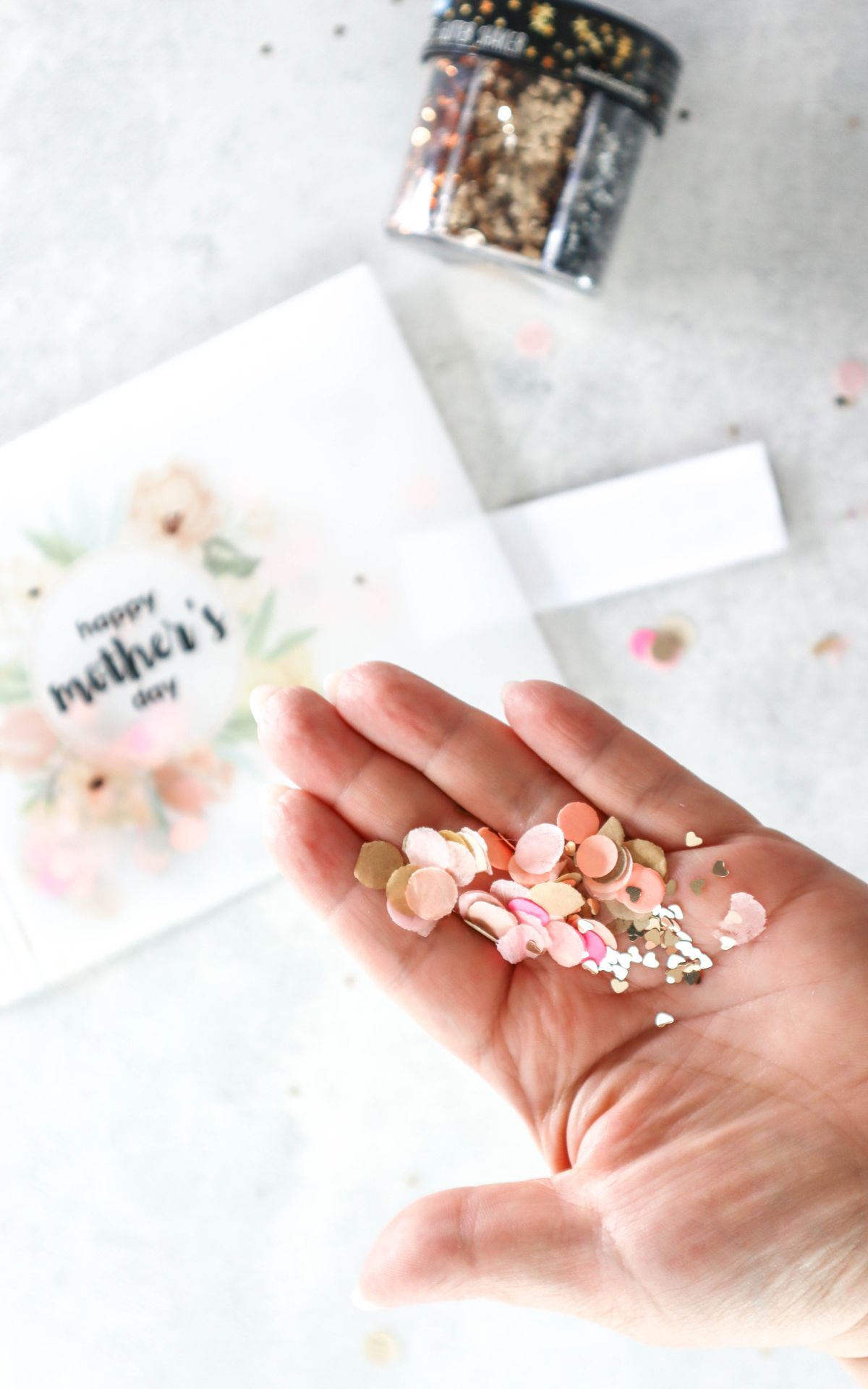 Gutscheine schön verpacken: 3 kreative DIY-Ideen mit Vorlagen für den Muttertag. Plus 50 Gutscheinideen für unvergessliche Momente und schöne Erinnerungen! 