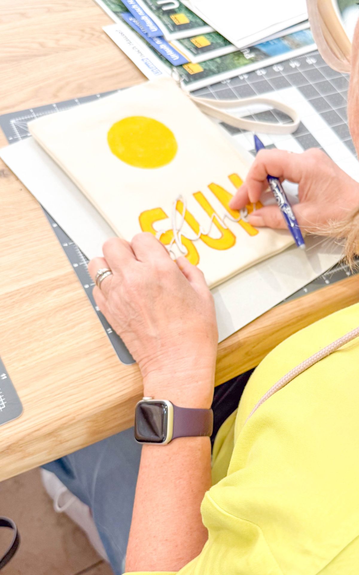 ADAC Reisebüro Ludwigsburg - Kostenloser DIY Workshop am 10.01.2026 DIY-Taschen-Workshop im Breuningerland Ludwigsburg: Kreative Workshops zur Eröffnung des ADAC Reisebüros am 10. Januar 2026 – Gestalte dein persönliches Accessoire und starte stylisch in den nächsten Urlaub.