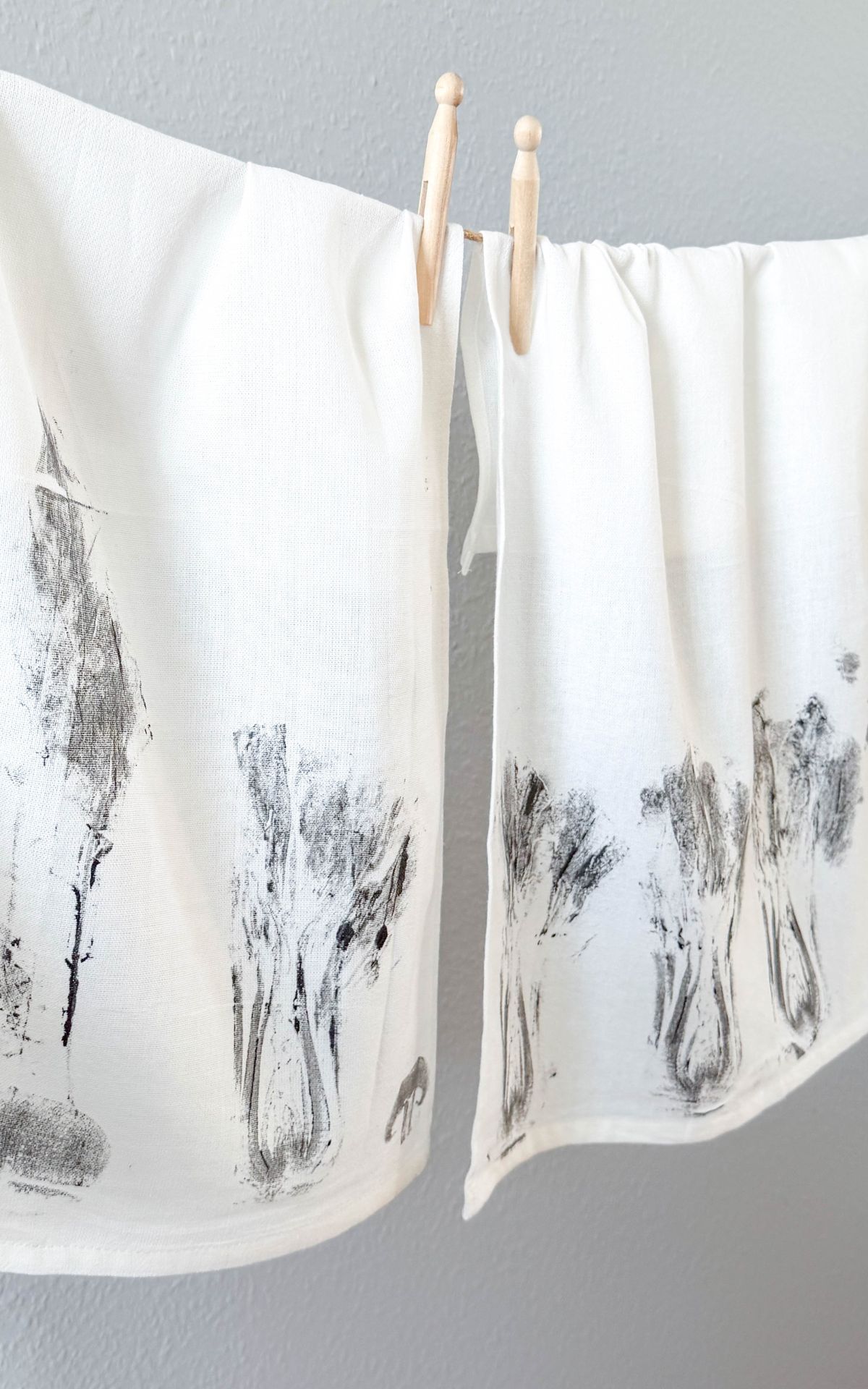 Küchentücher bedrucken mit Gemüseprints - DIY Workshop auf dem Stuttgarter Wochenmarkt DIY Workshop in Stuttgart: Gestalte Küchentücher mit kreativen Gemüseprints und DIY Stempeln. Alle Infos zu Termin, Ort und Teilnahme am 16.05. auf dem Schillerplatz.